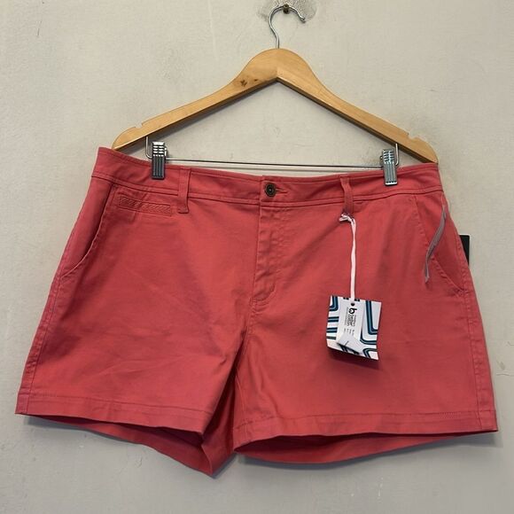 Market & Spruce dark pink Madison Mid rise stretch chino shorts Size 14 New - Picture 2 of 9